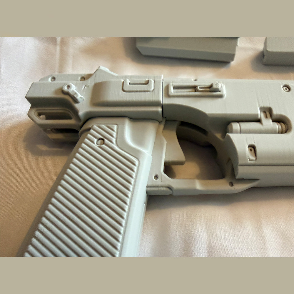 Bo-Katan Westar-35 Blaster Mandalorian 1:1 Scale 3D Printed Star Wars Cosplay