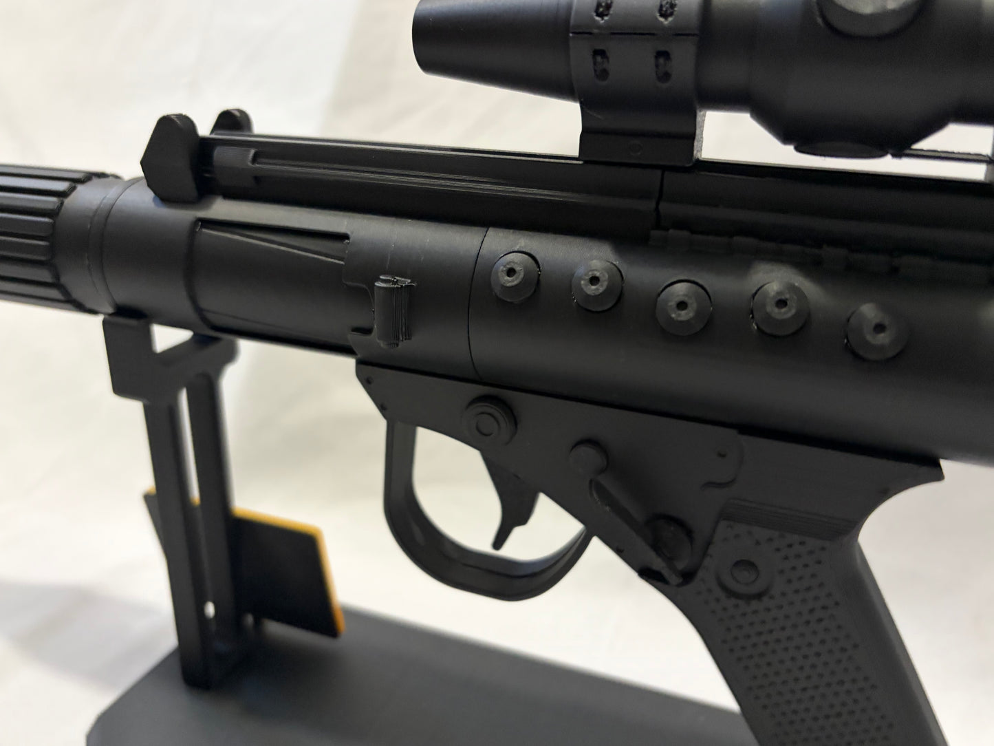 DH-17 Blaster & Stand Rebel Alliance 3D Printed Kit Star Wars 1:1 Scale Cosplay Model