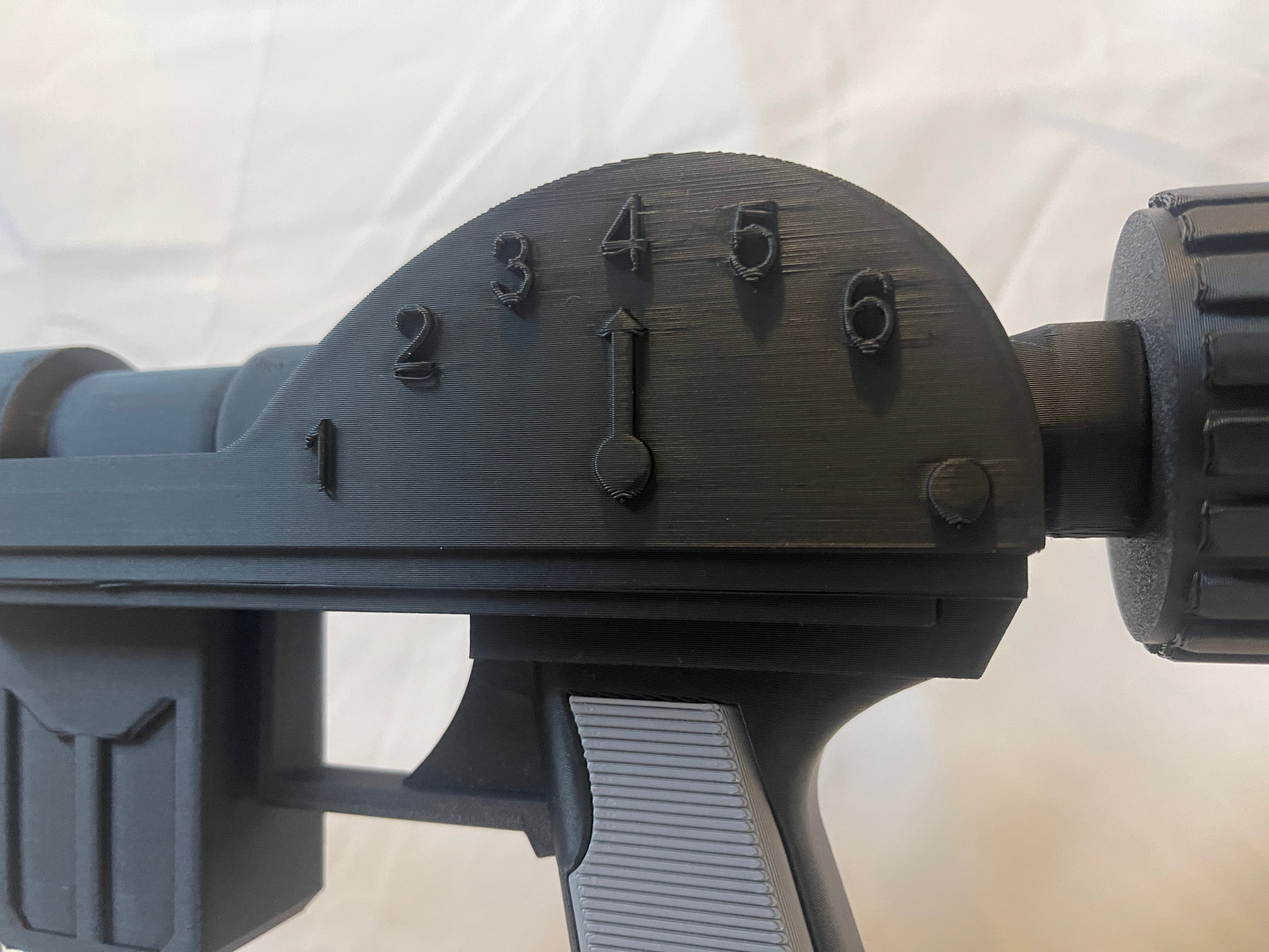 Judge Dredd Lawgiver Mk 1