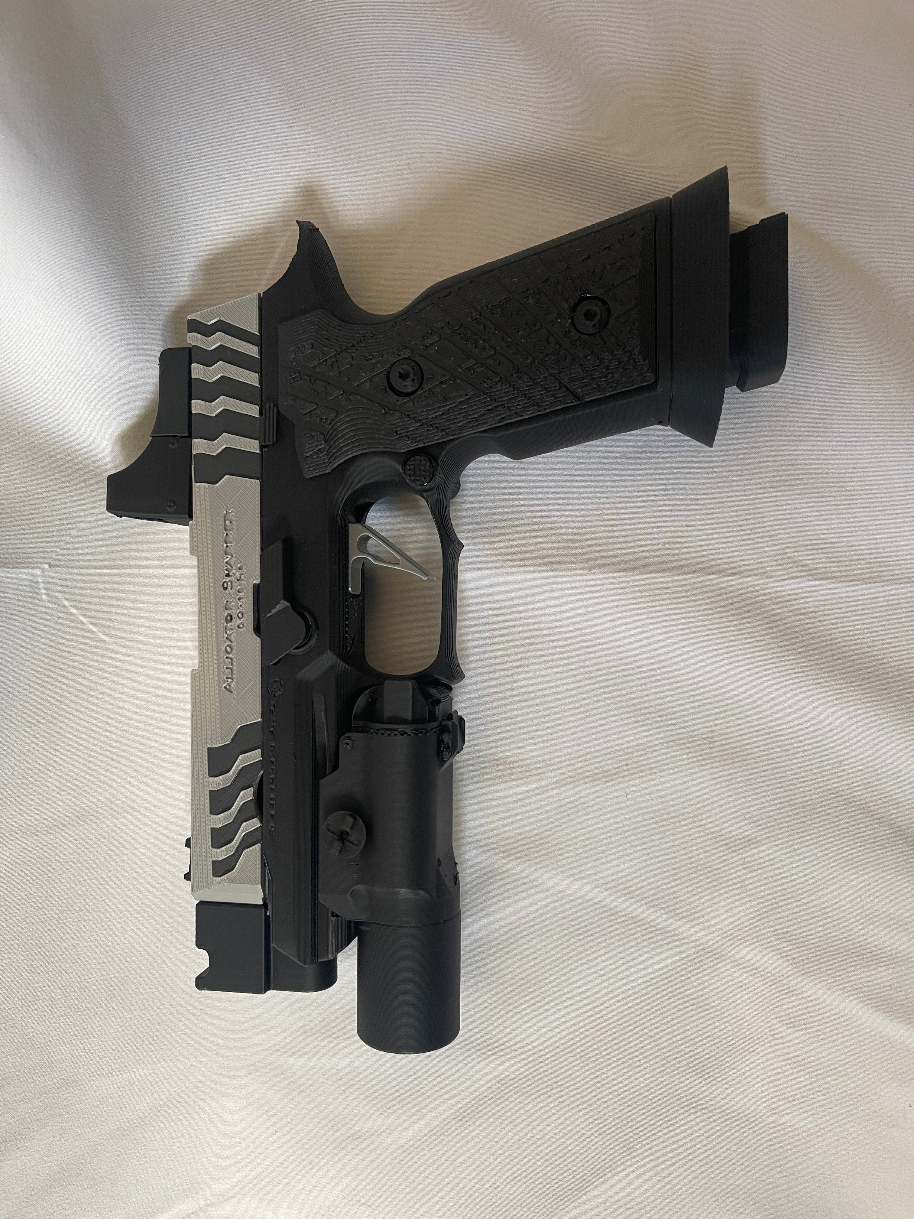 Alligator Snapper RESIDENT EVIL 9 REQUIEM Leon Kennedy 1:1 3D Printed Cosplay