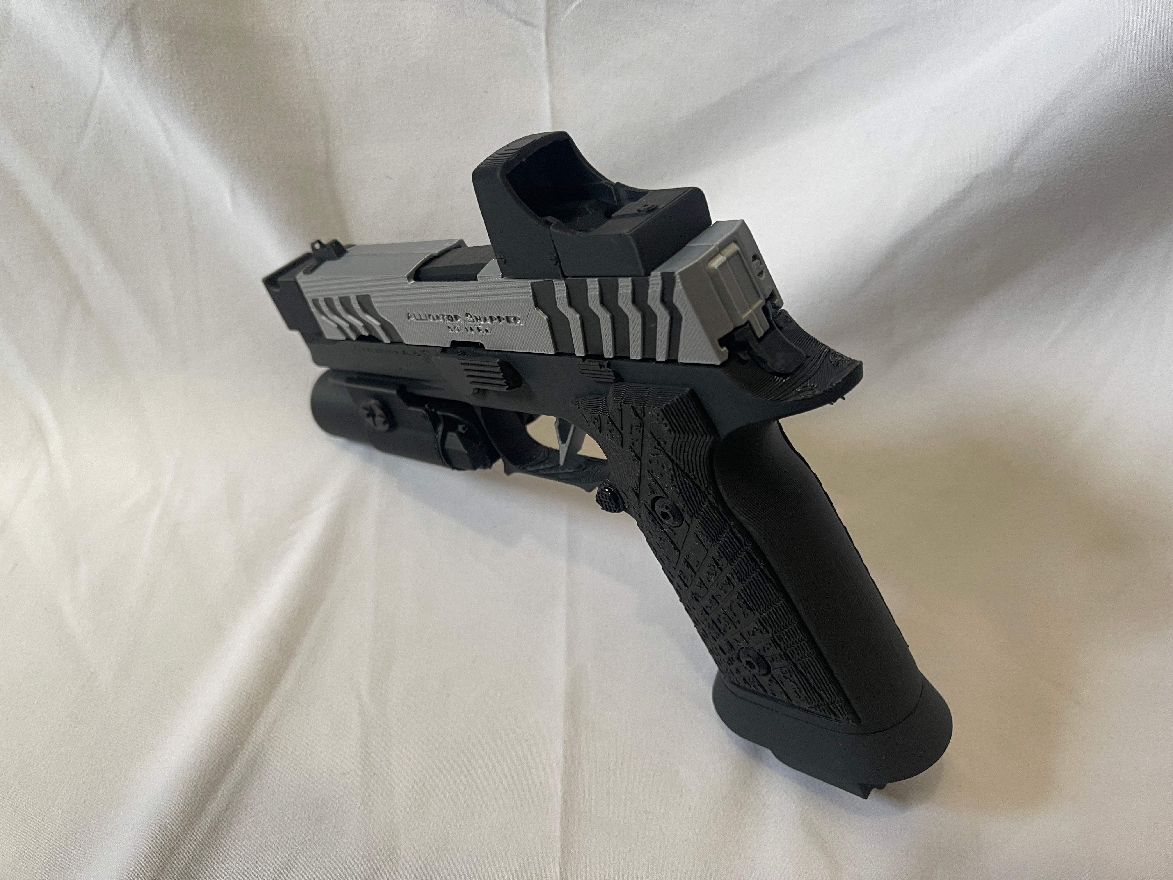 Alligator Snapper RESIDENT EVIL 9 REQUIEM Leon Kennedy 1:1 3D Printed Cosplay