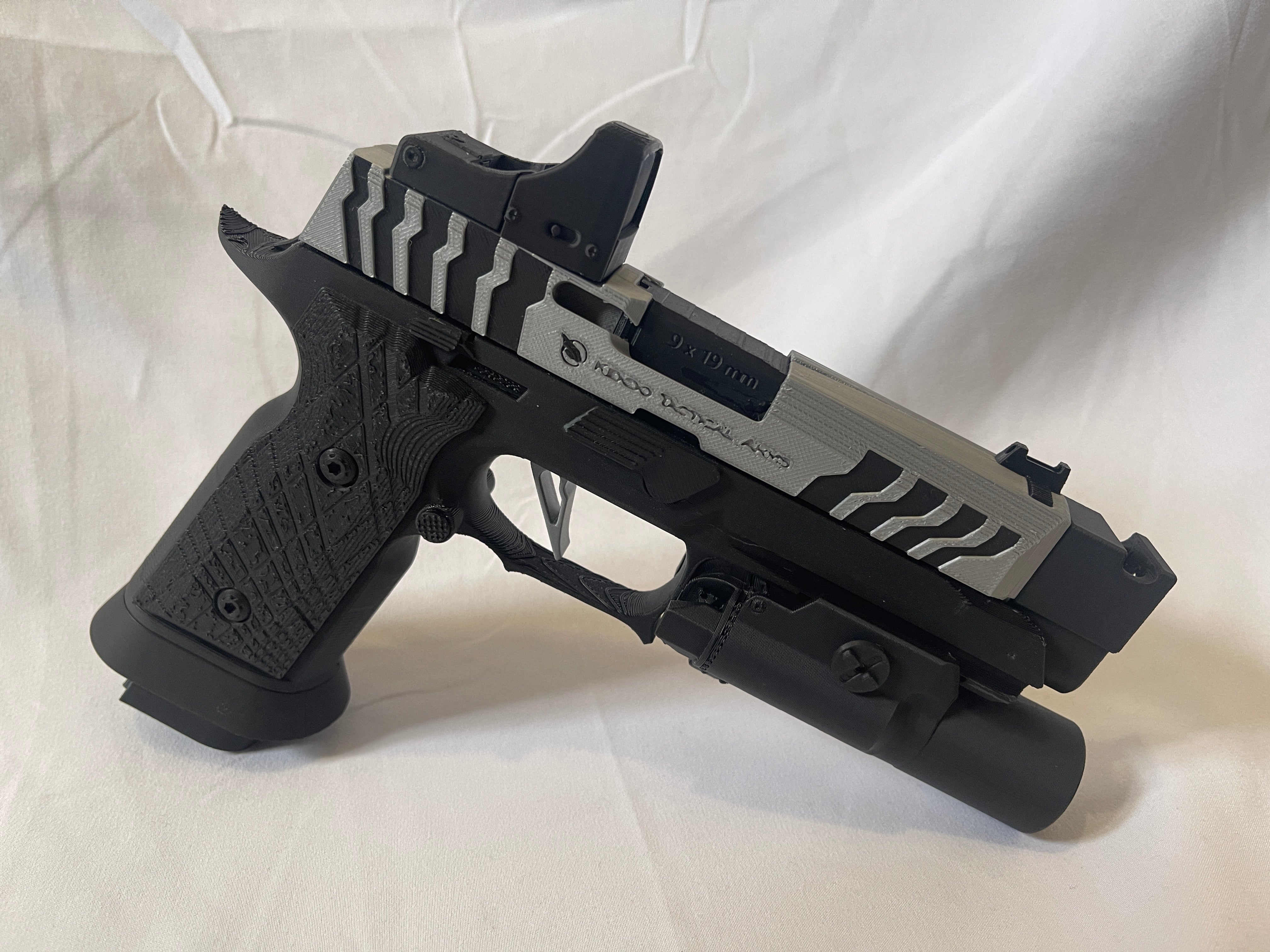 Alligator Snapper RESIDENT EVIL 9 REQUIEM Leon Kennedy 1:1 3D Printed Cosplay