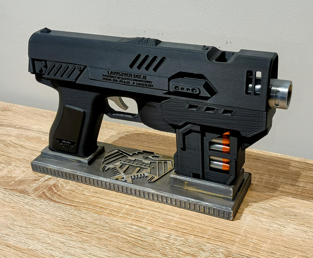 Dredd Props Judge Dredd Lawgiver 2012 3D Printed Cosplay Prop Replica – We Are Geeks