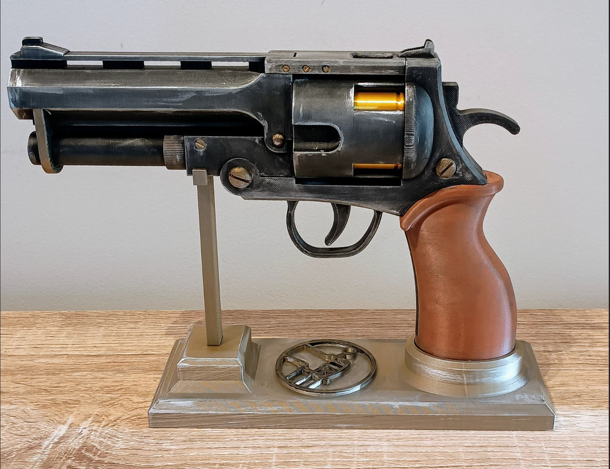 Helboy Revolver Hellboy Good Samaritan Revolver Gun 1:1 Scale 3D Printed Replica Cospl ...