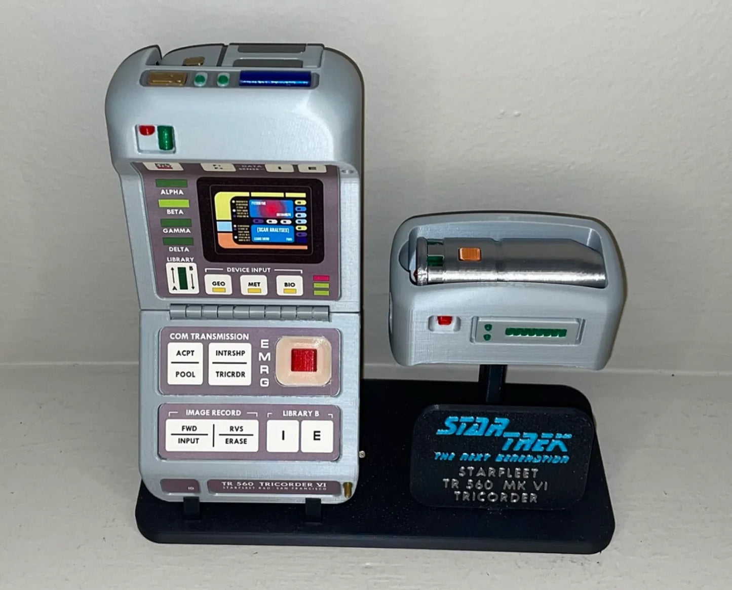 Star Trek Tricorder TR-560 medical scanner - TNG (3D Printed) Cosplay Prop